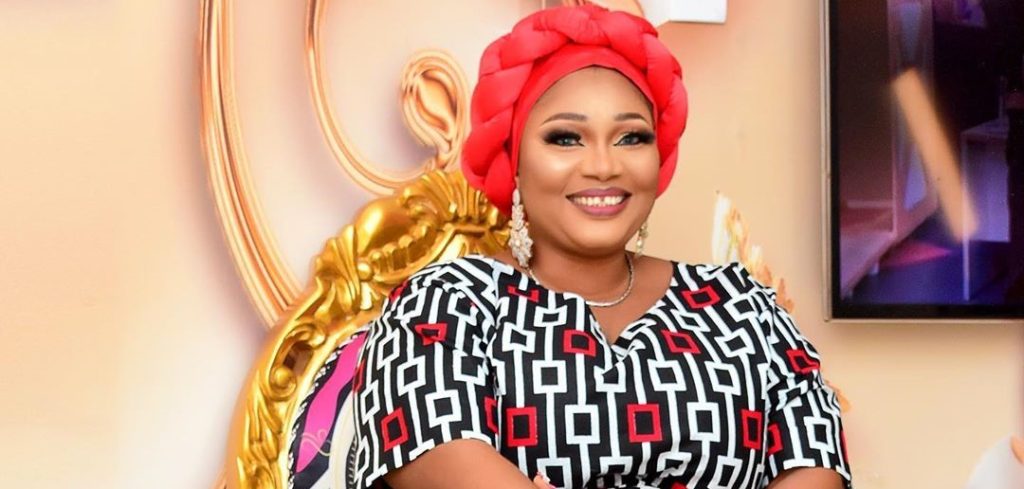 jaiye-kuti-lalude-end-rift-as-actress-apologises-for-public-outbursts