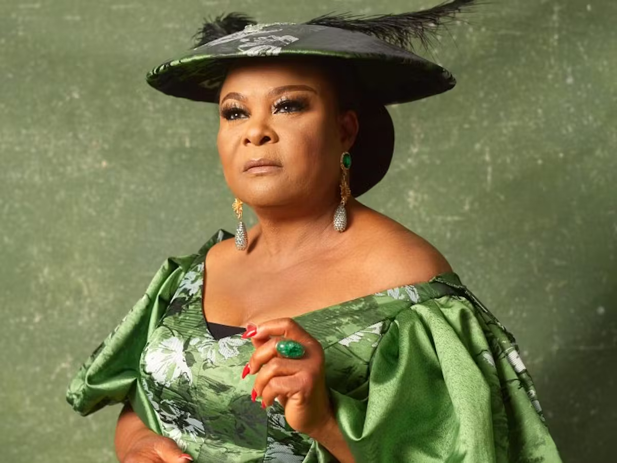 Ageless Sola Sobowale wows as she takes lead in upcoming movie project |  Per Second News